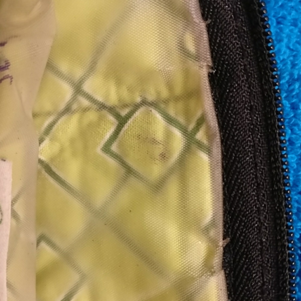 Vera Bradley sm. Cosmetic bag in Botanica - Picture 8 of 8
